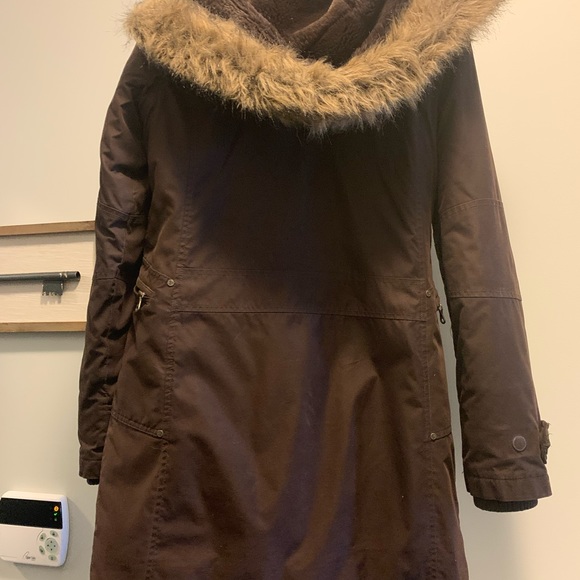 Brown Aritiza Winter Jacket - Picture 4 of 8